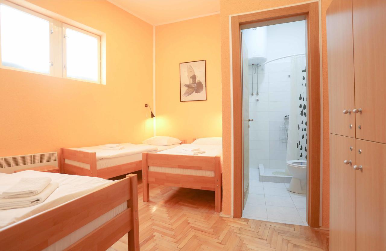 Pigeon Square Rooms ซาราเยโว ภายนอก รูปภาพ